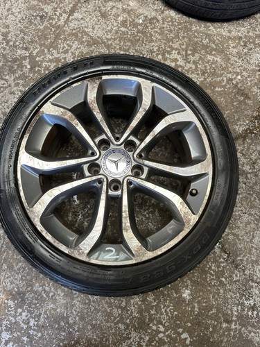 Mercedes c200 c220 w205 - c200,